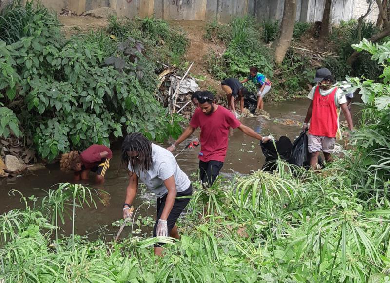 Tagabe river cleanup