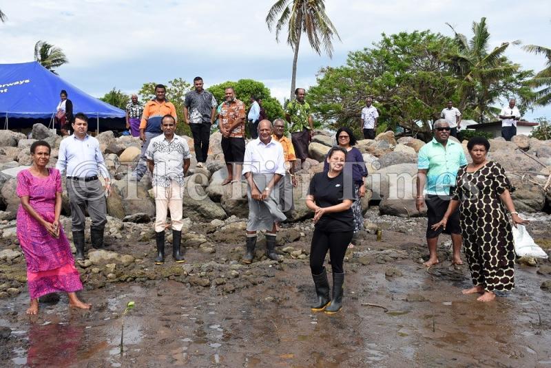 Mangrove-planting-Namoli